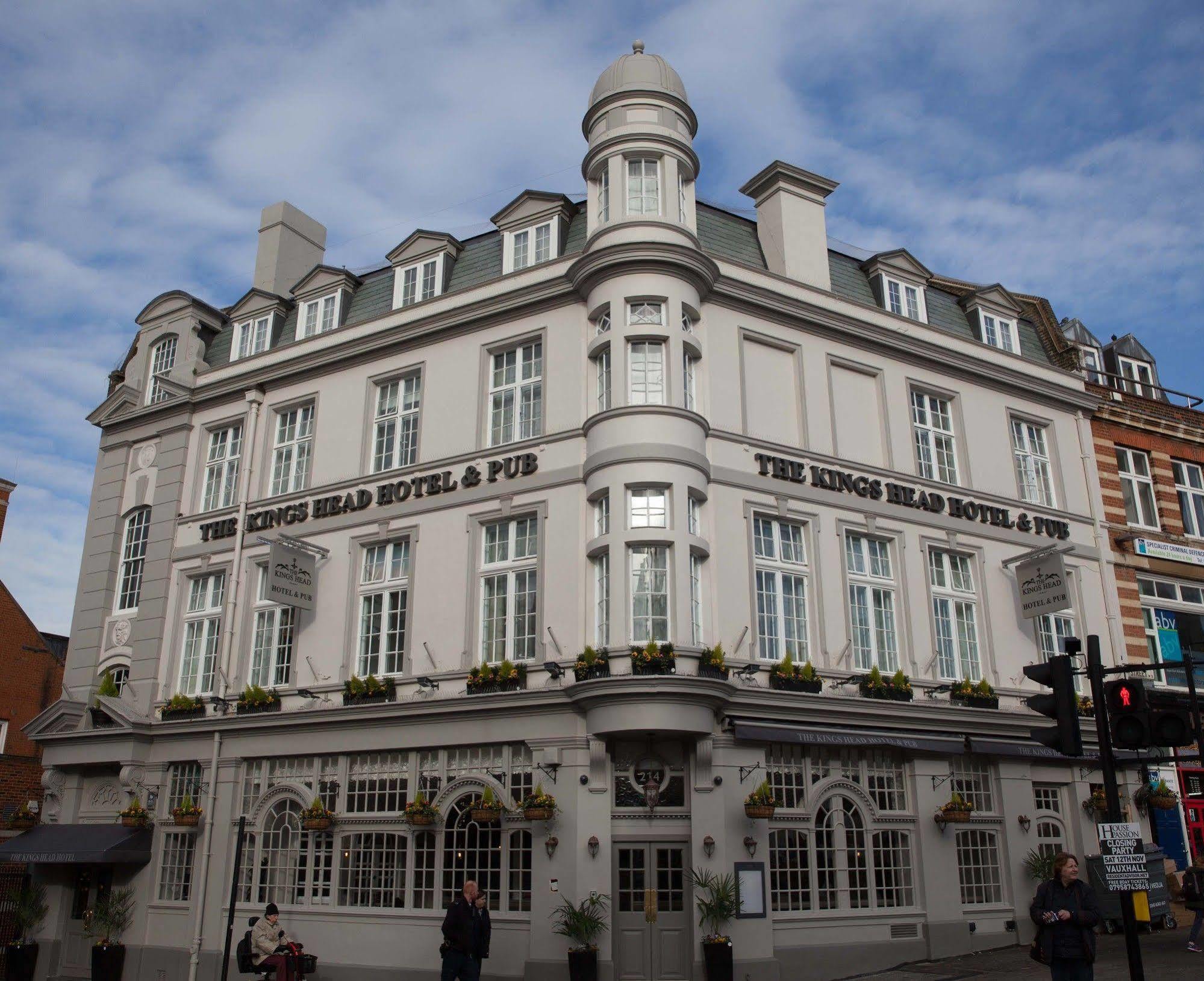 The Kings Head Hotel Лондон Екстериор снимка